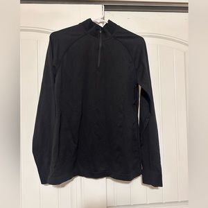 Figs 1/4 zip seamless pullover